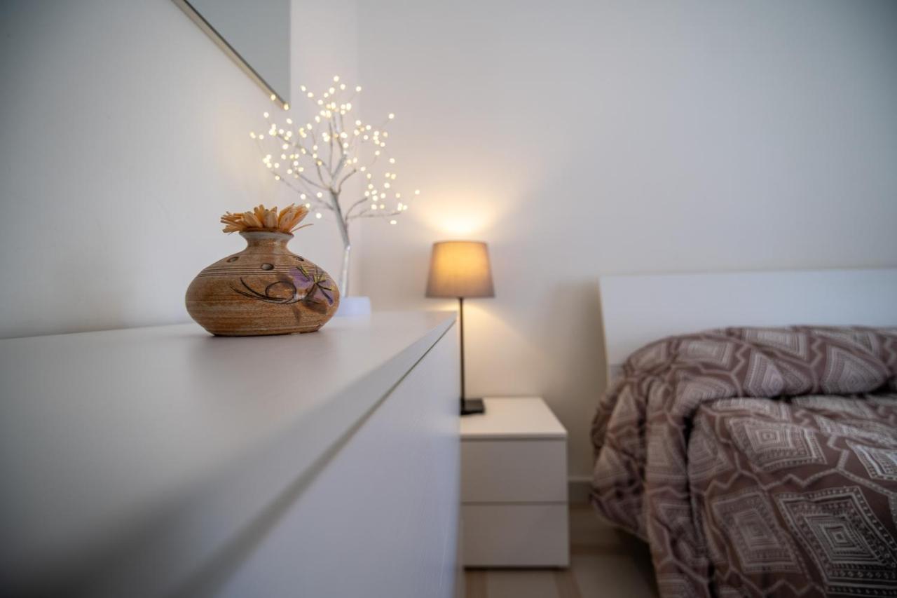 كازيرتا B&B A Casa Di Amici المظهر الخارجي الصورة