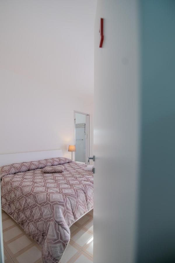 كازيرتا B&B A Casa Di Amici المظهر الخارجي الصورة